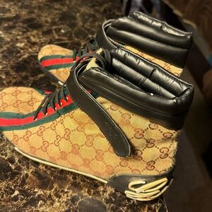 Men size Gucci high tops